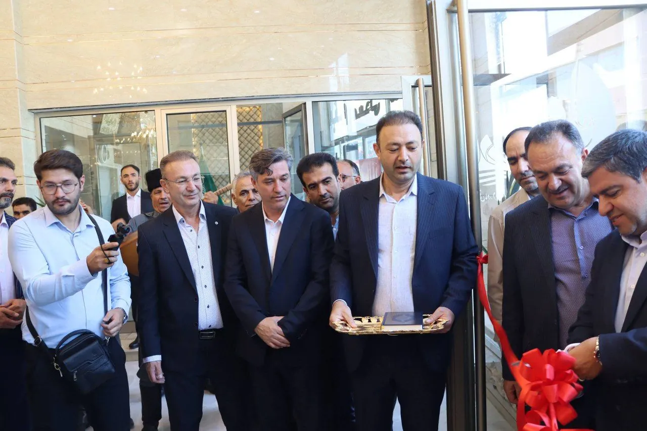 مجموعه بزرگ هتل و آب‌درمانی مادر سرعین